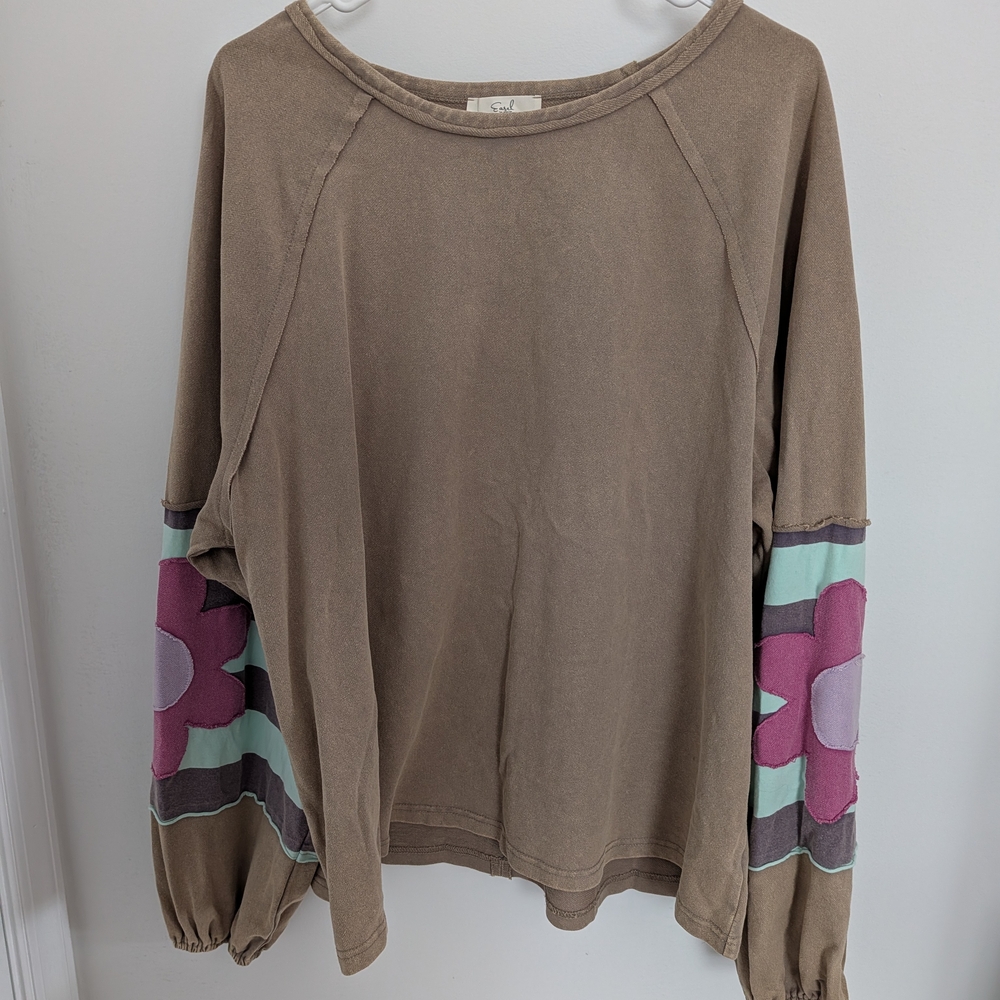 easel Taupe Pullover with Pink Floral Sleeve Panels